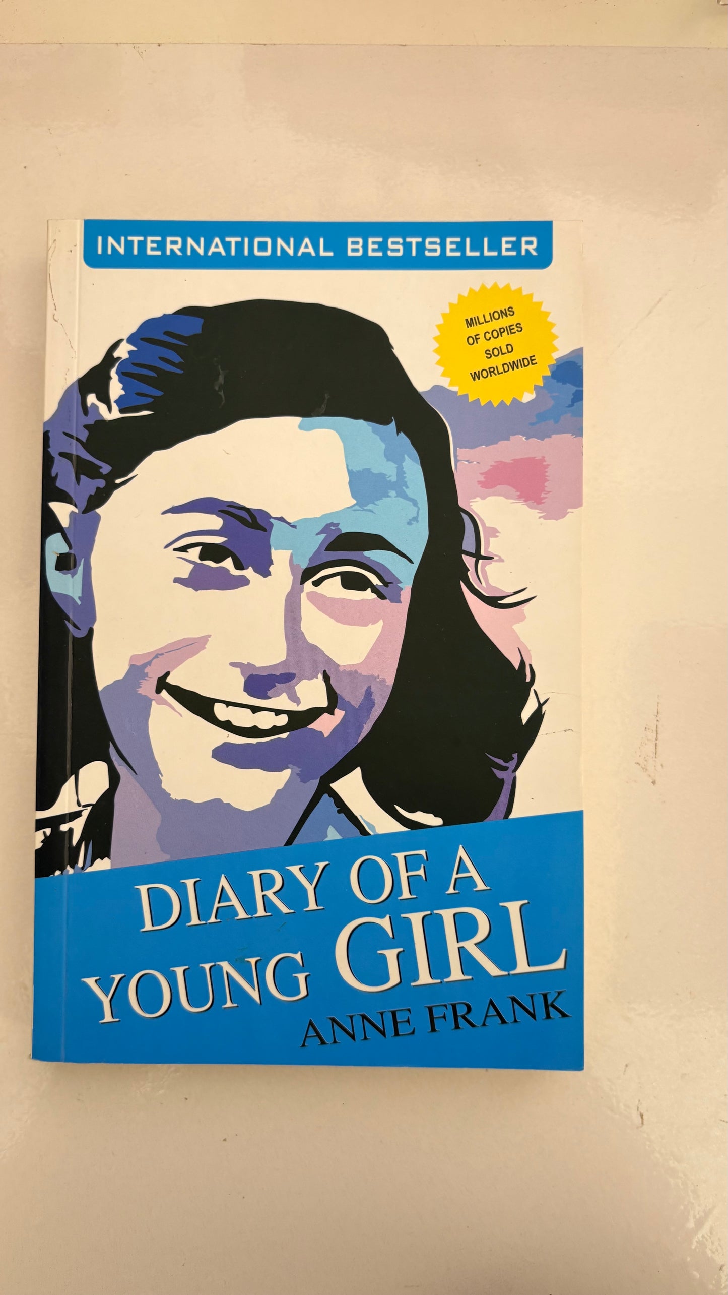 Diary of a young girl : Anne frank (Paperback)
