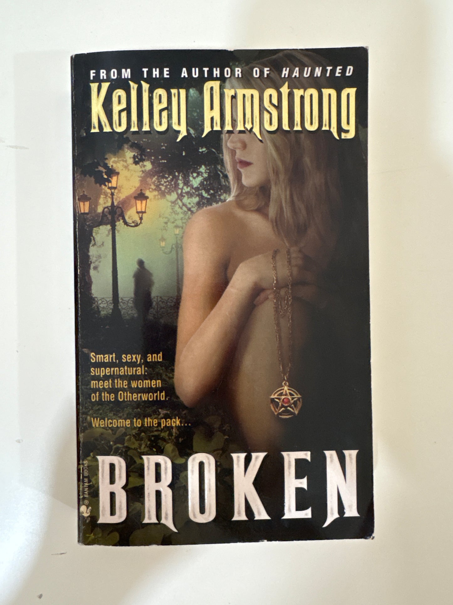 Broken by Kelly Armstrong (Paperback)