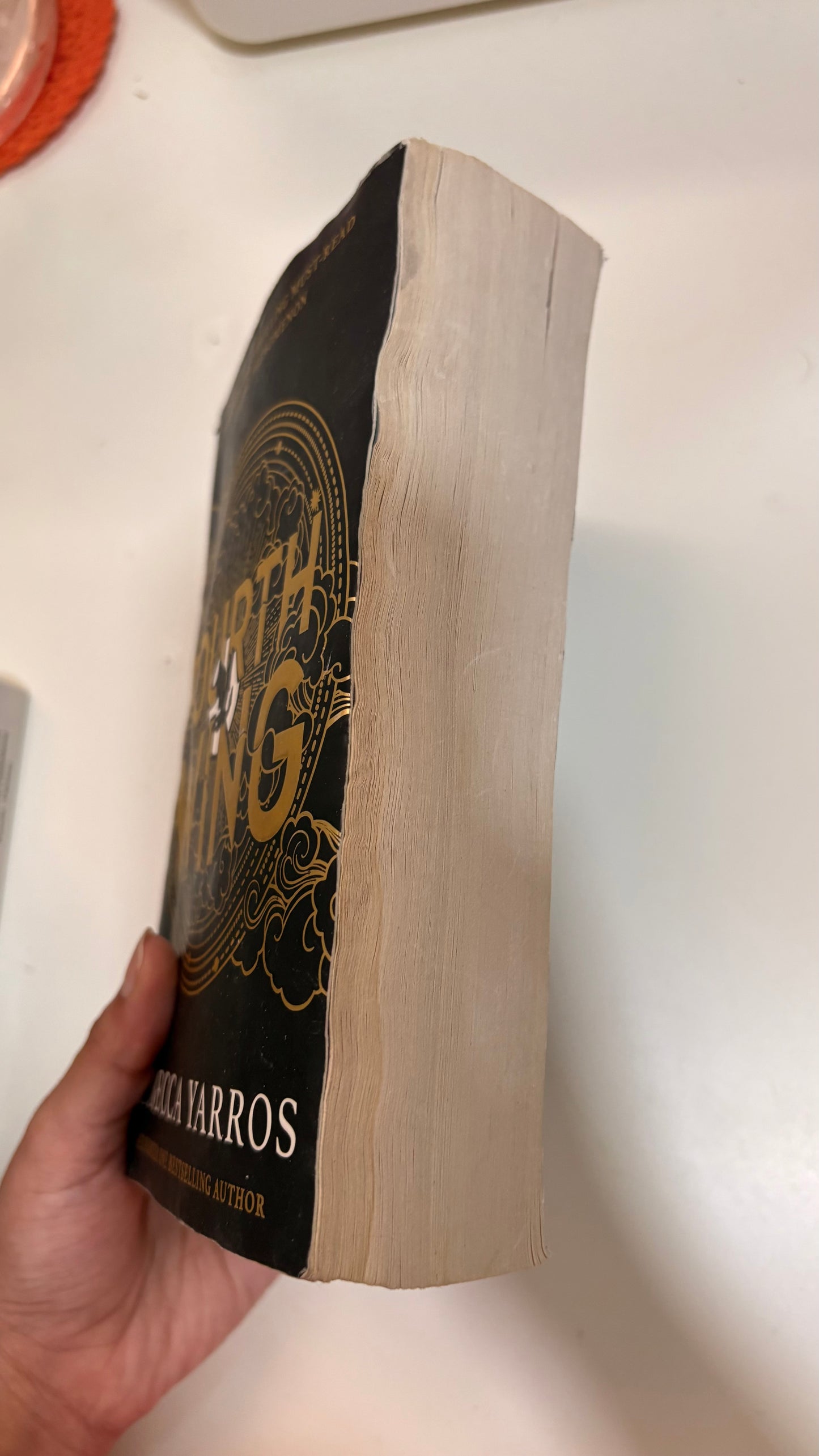 Fourth wing by Rebecca Yarros (Paperback)