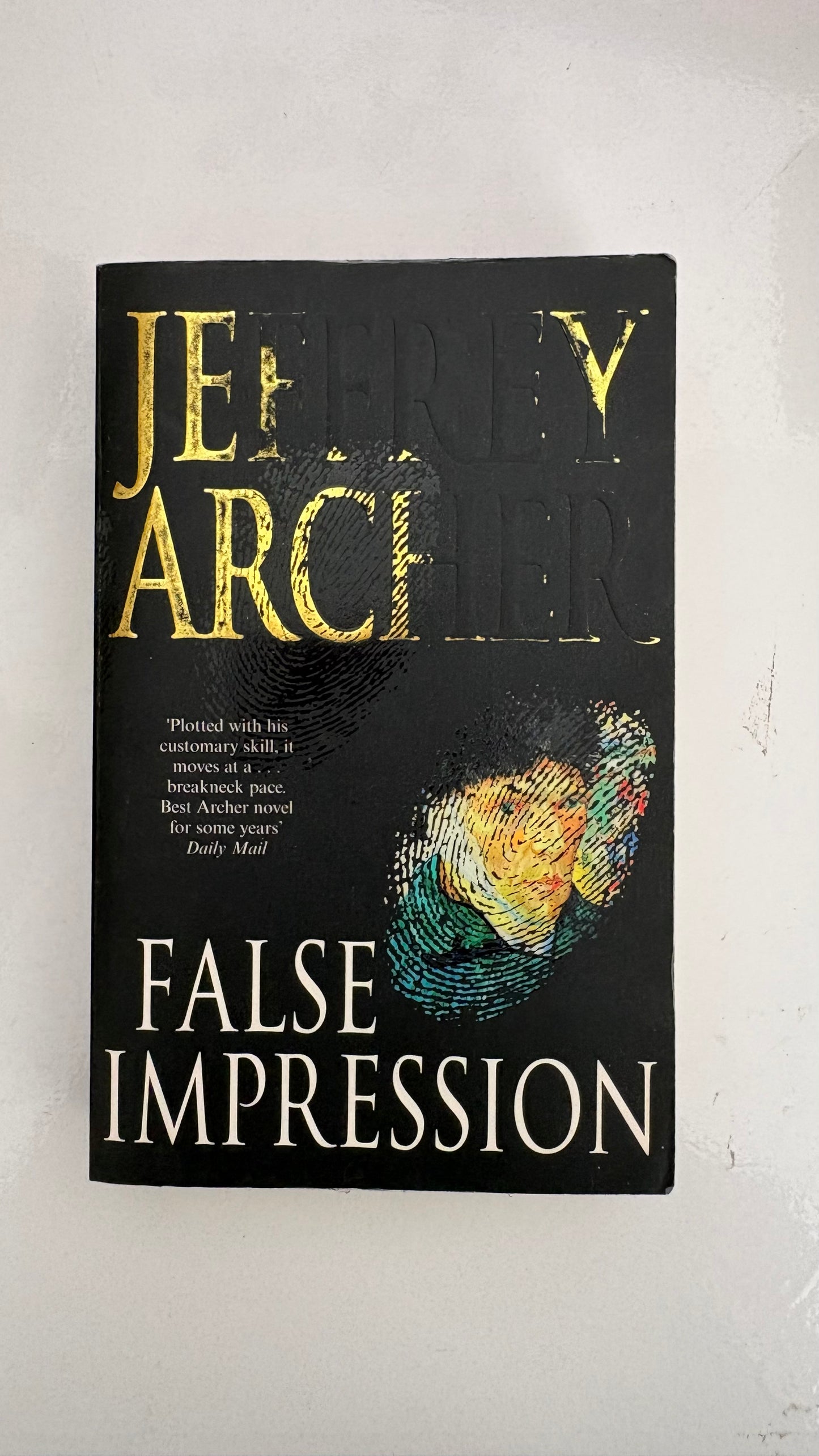 False impression by Jeffrey Archer (Paperback)