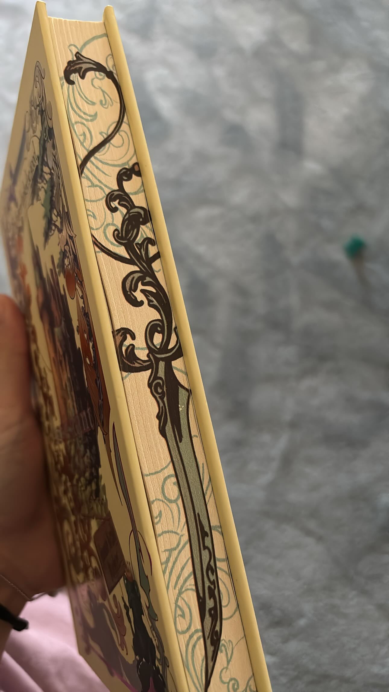 Bookish box: Assistant to the Villain by Hannah Nicole (Hardcover)