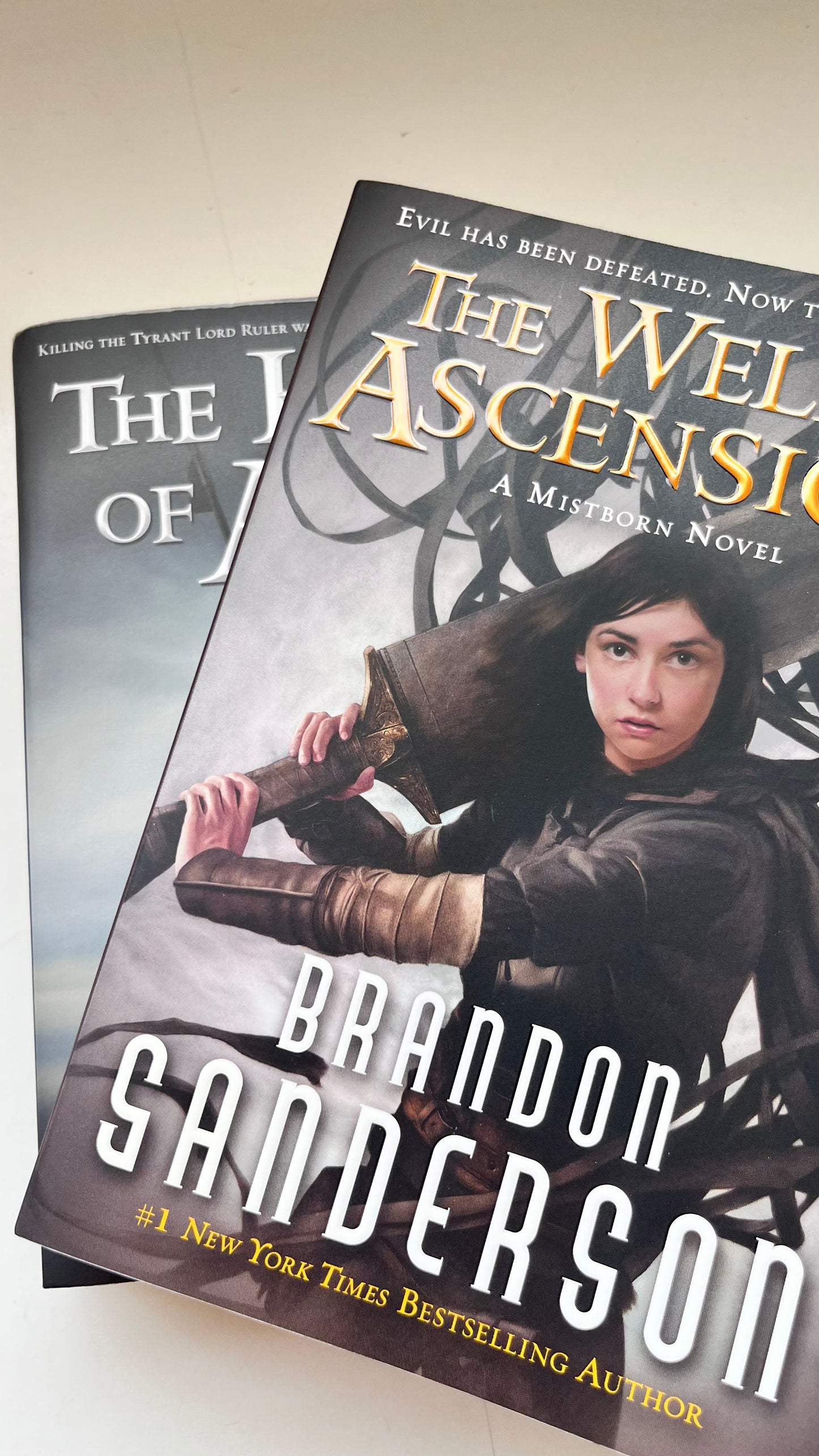 The MistBorn series(1-3) by Brandon Sanderson (Paperback)