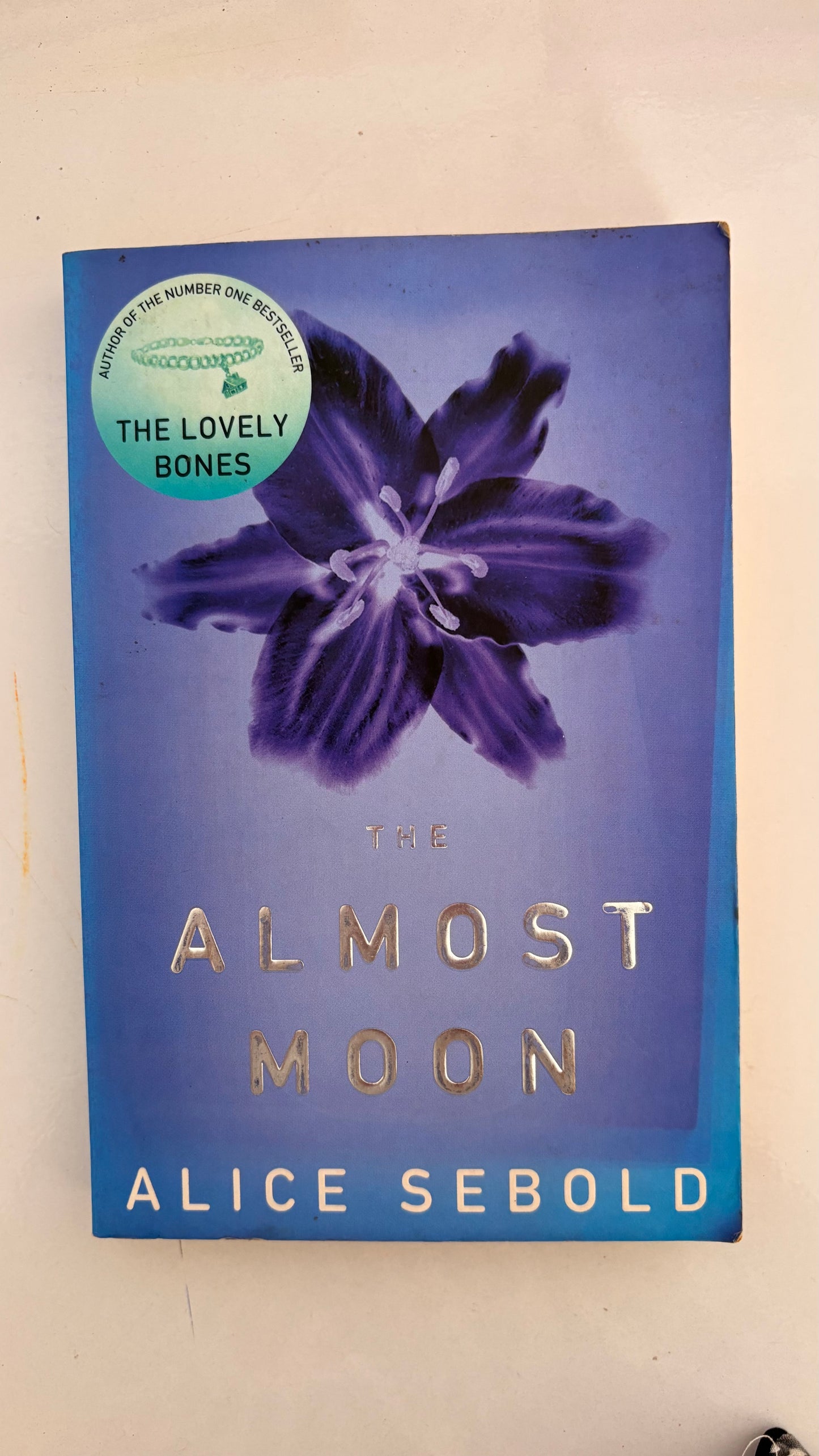 Almost moon by Alice Sebold (Paperback)