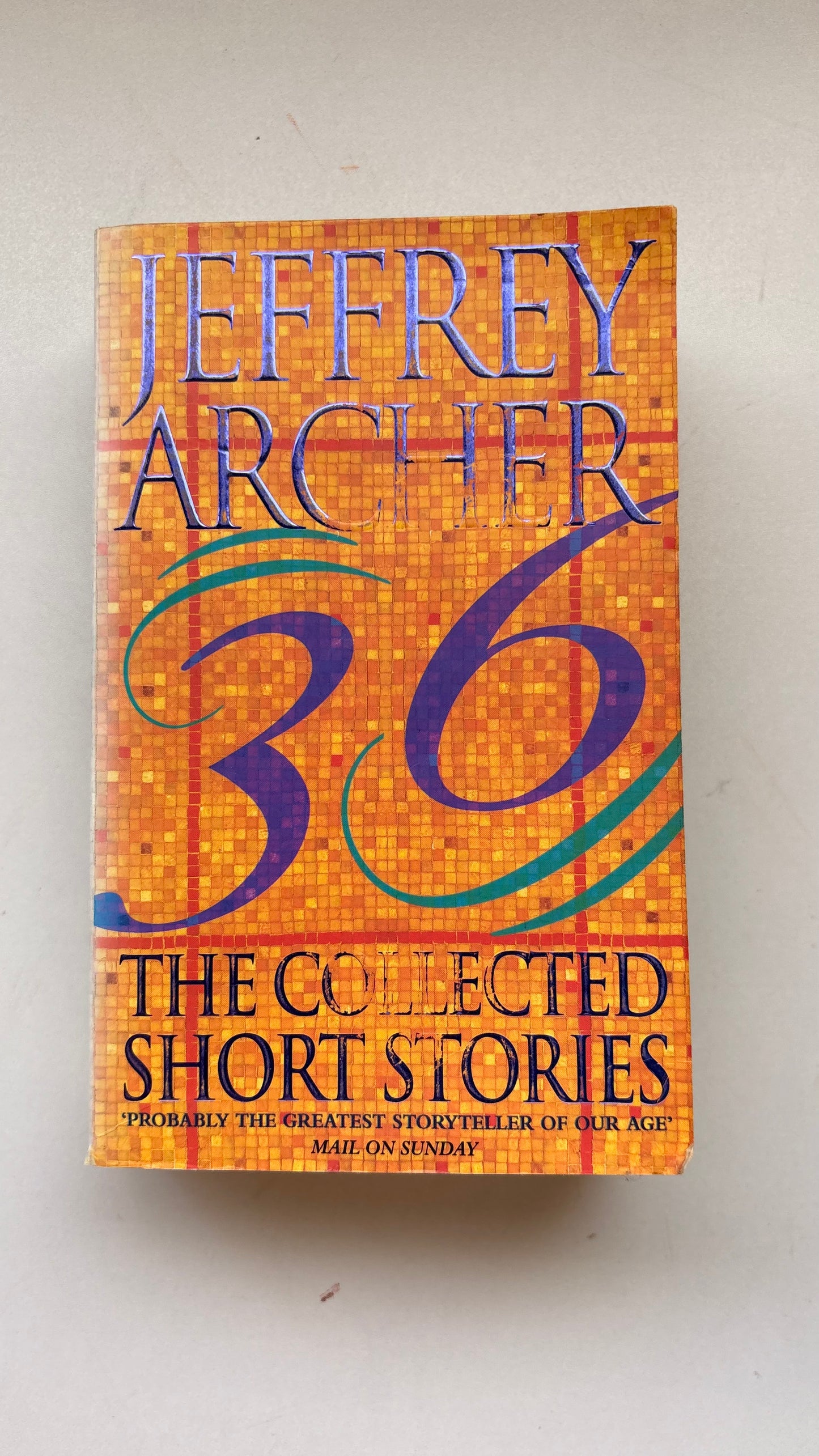 36 collected short stories by Jeffrey Archer (Paperback)