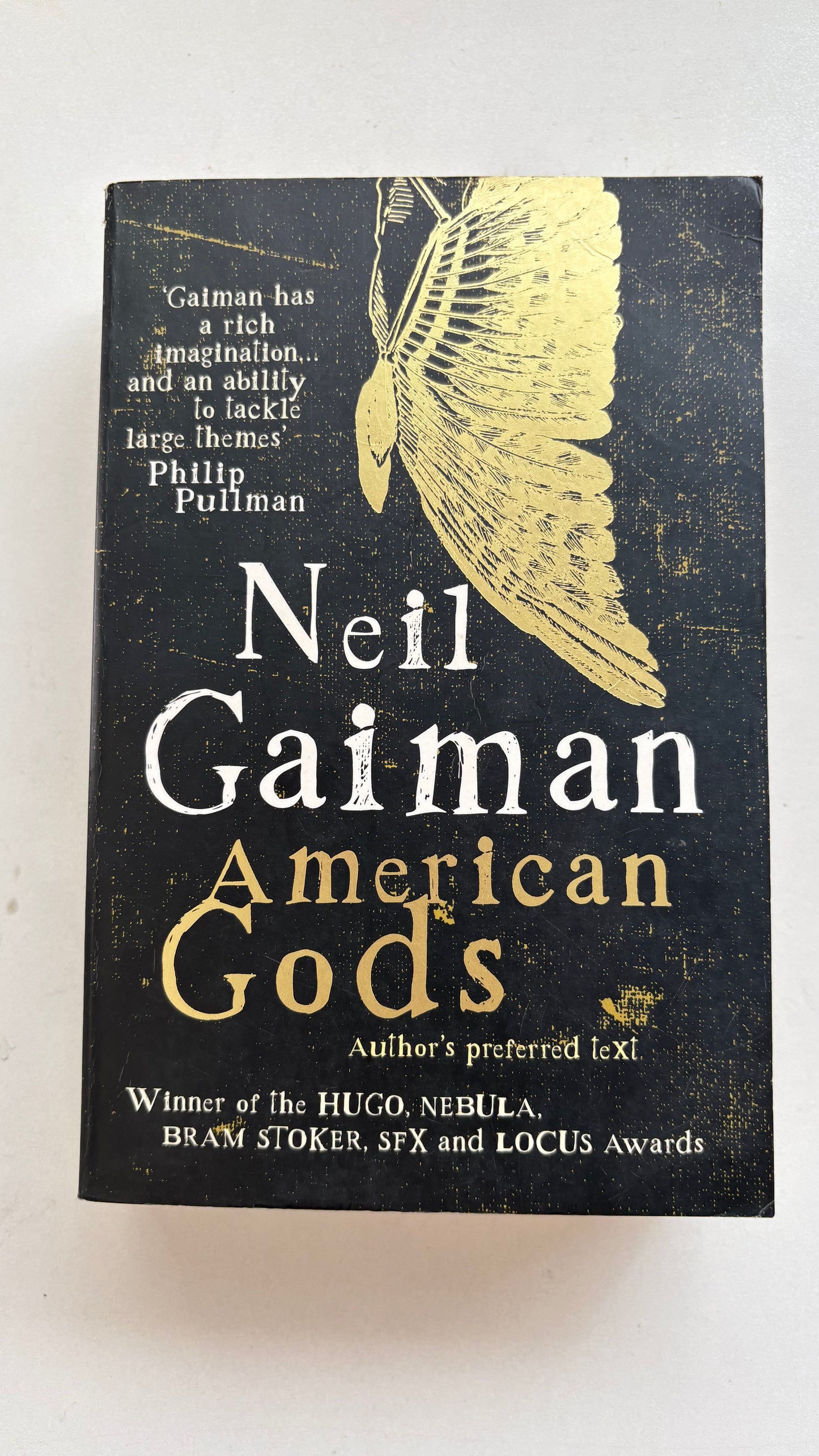 American gods by Neil Gaiman (Paperback)