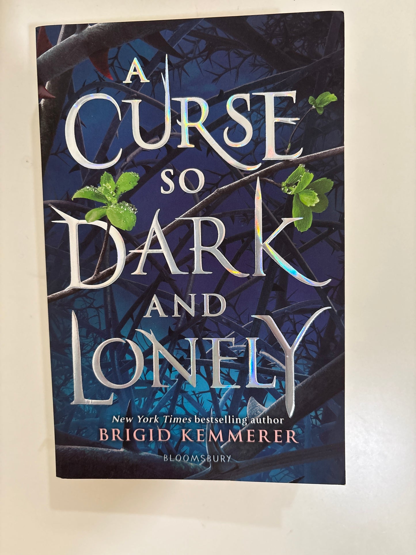 A curse so dark and lonely by Brigid Kemmerer (Paperback)