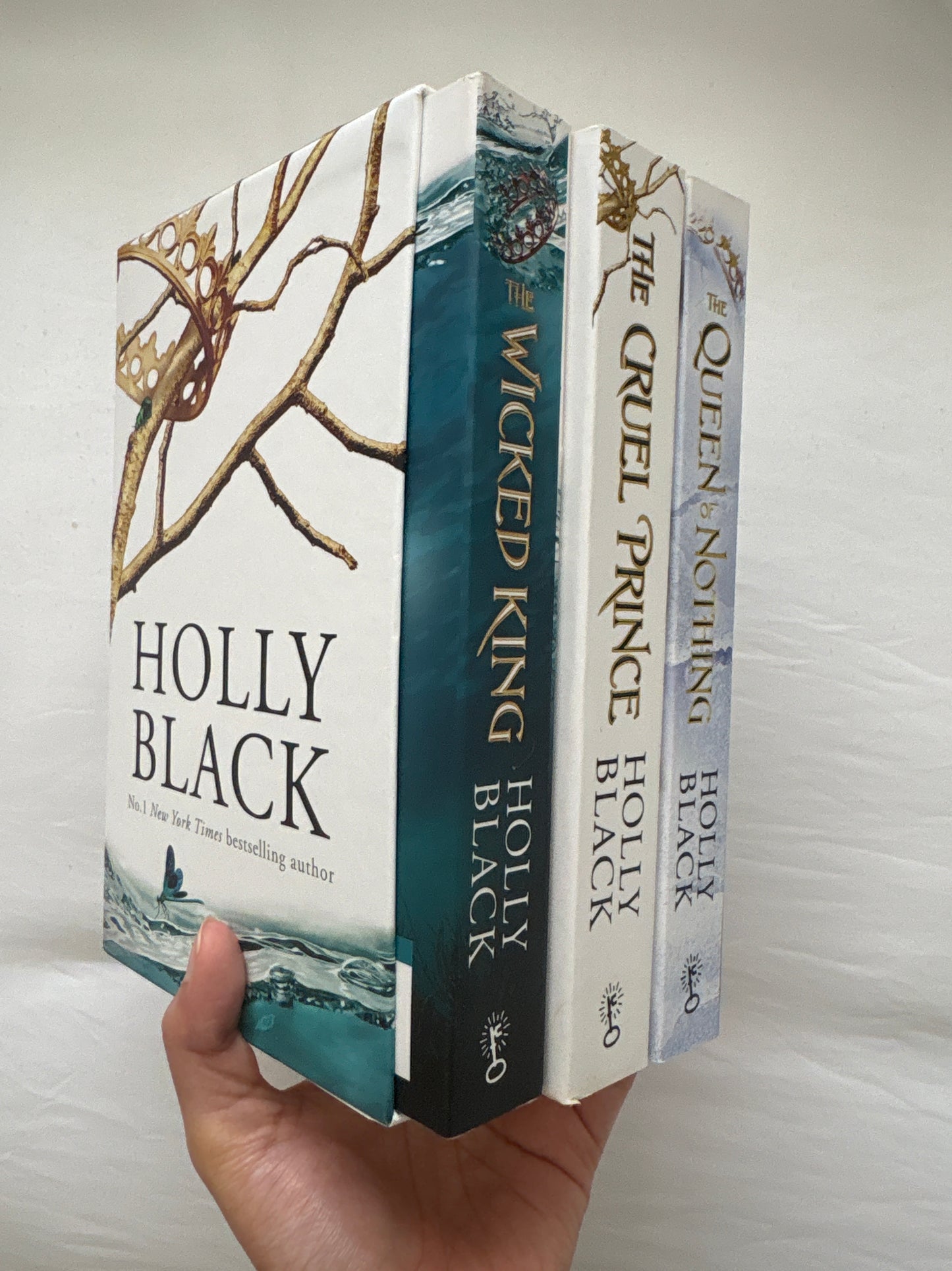 The folk of the air trilogy by Holly Black (Paperback)