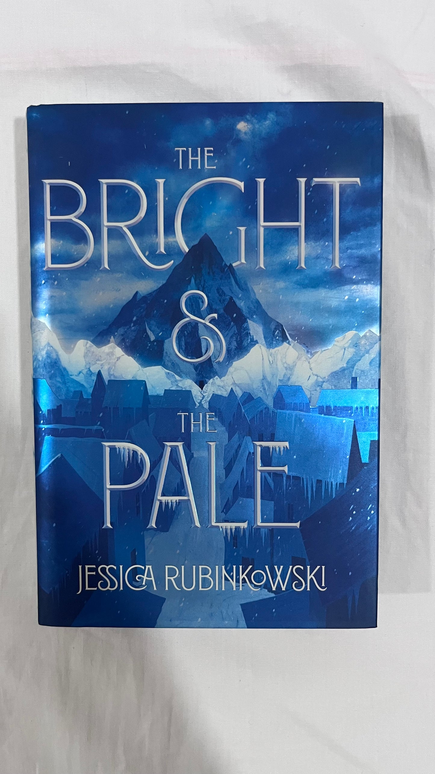 Bright and Pale – A FairyLoot exclusive edition of a snowy fantasy novel.