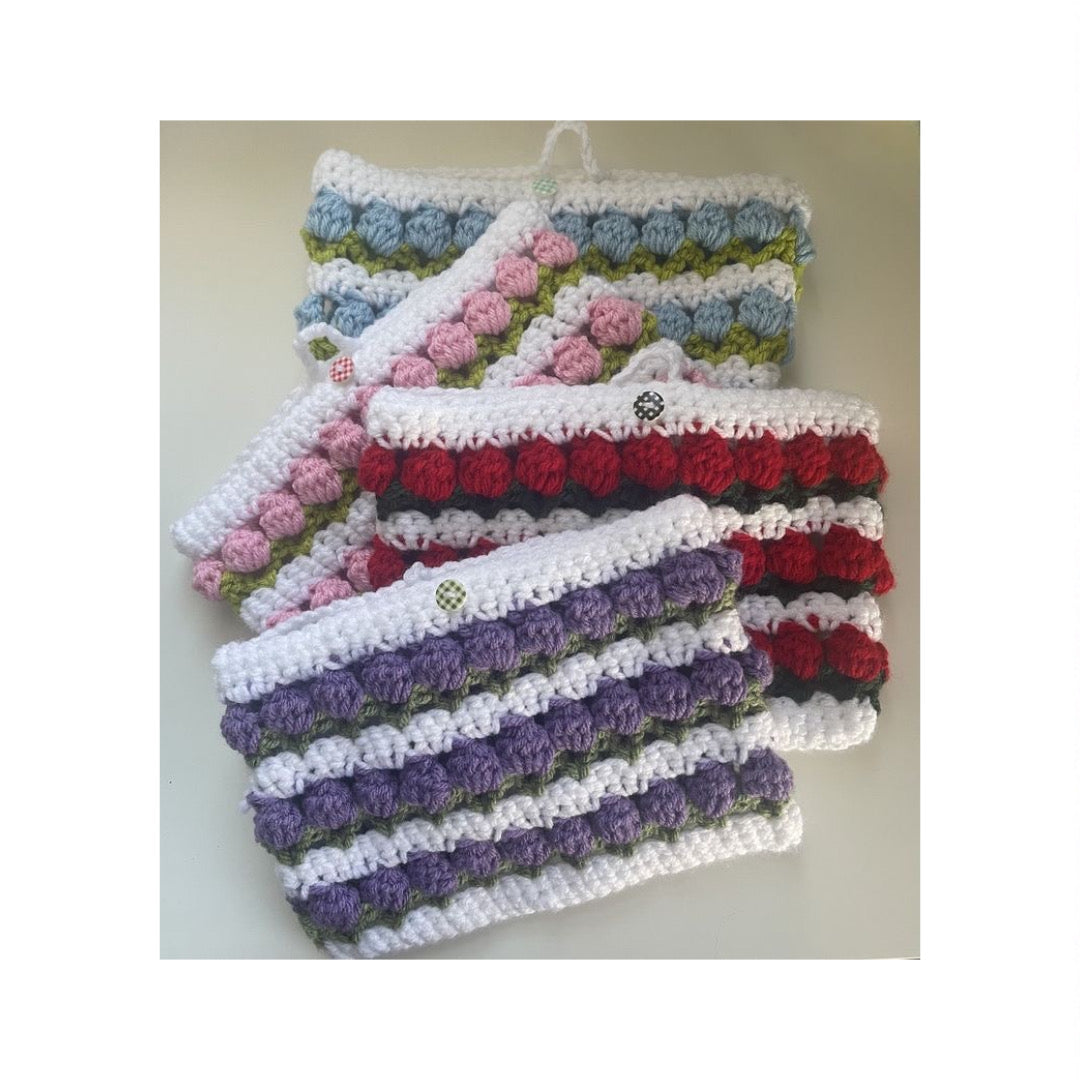Handmade boolsleeve crochet cover for paperback or hardcover books