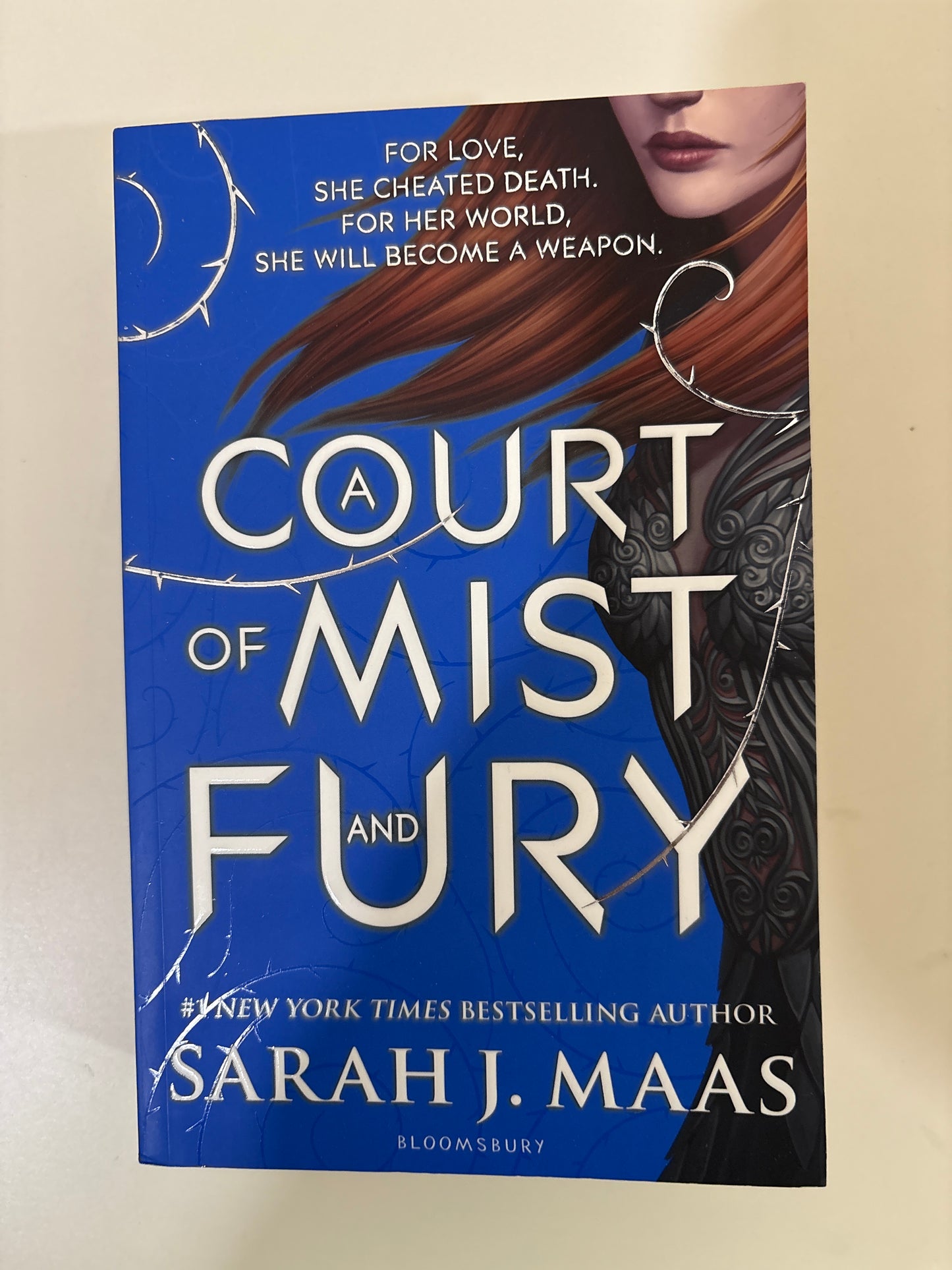 A court of mist and fury by Sarah J. Maas (Paperback)