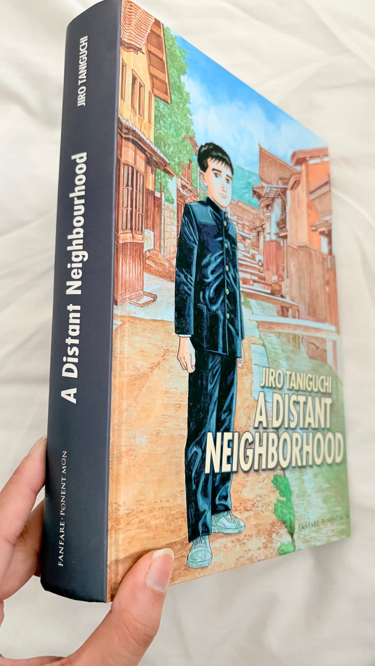 A distant neighborhood by Jiro Taniguchi (Hardcover)