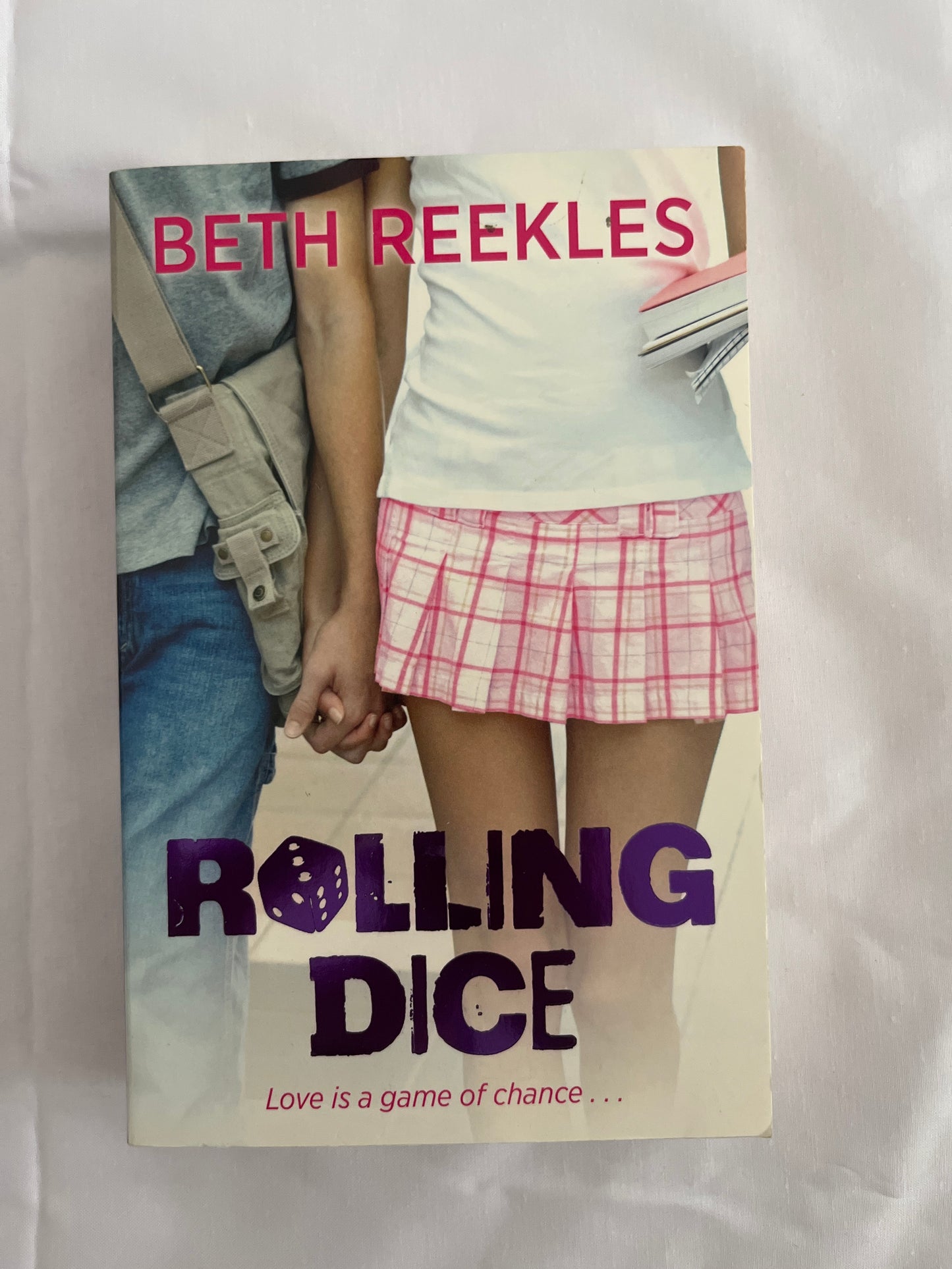 Rolling dice by Beth Reekles (Paperback)