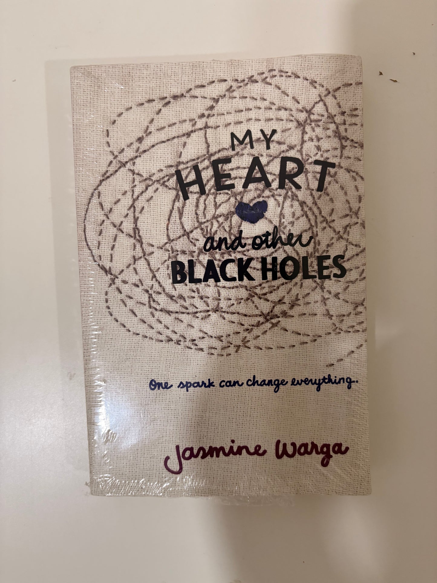 My Heart And Other Black Holes By Jasmine Warga (Paperback)