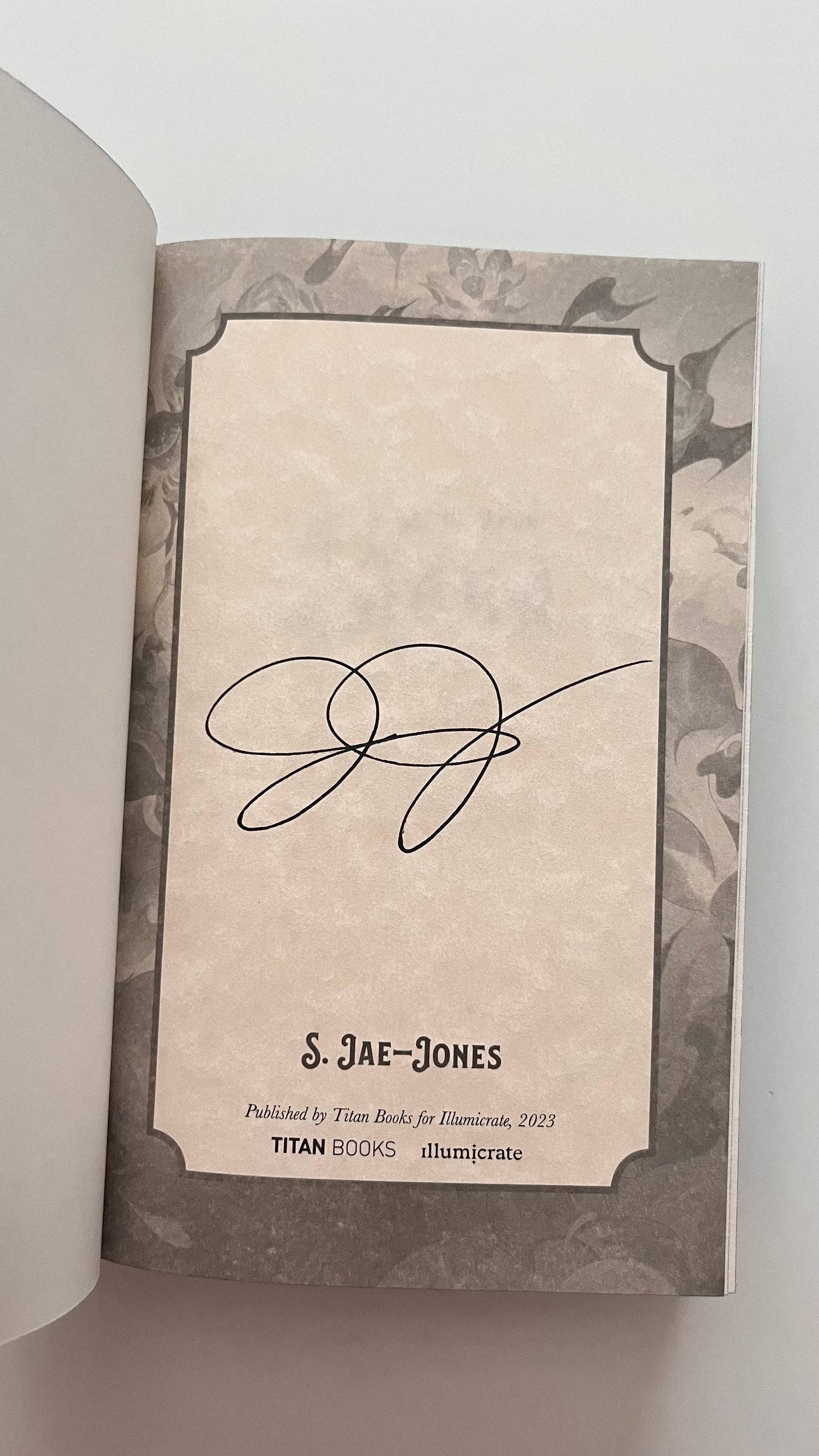 Fairyloot: Guardians of Dawn Zhara by S. Jae-Jones (Hardcover)