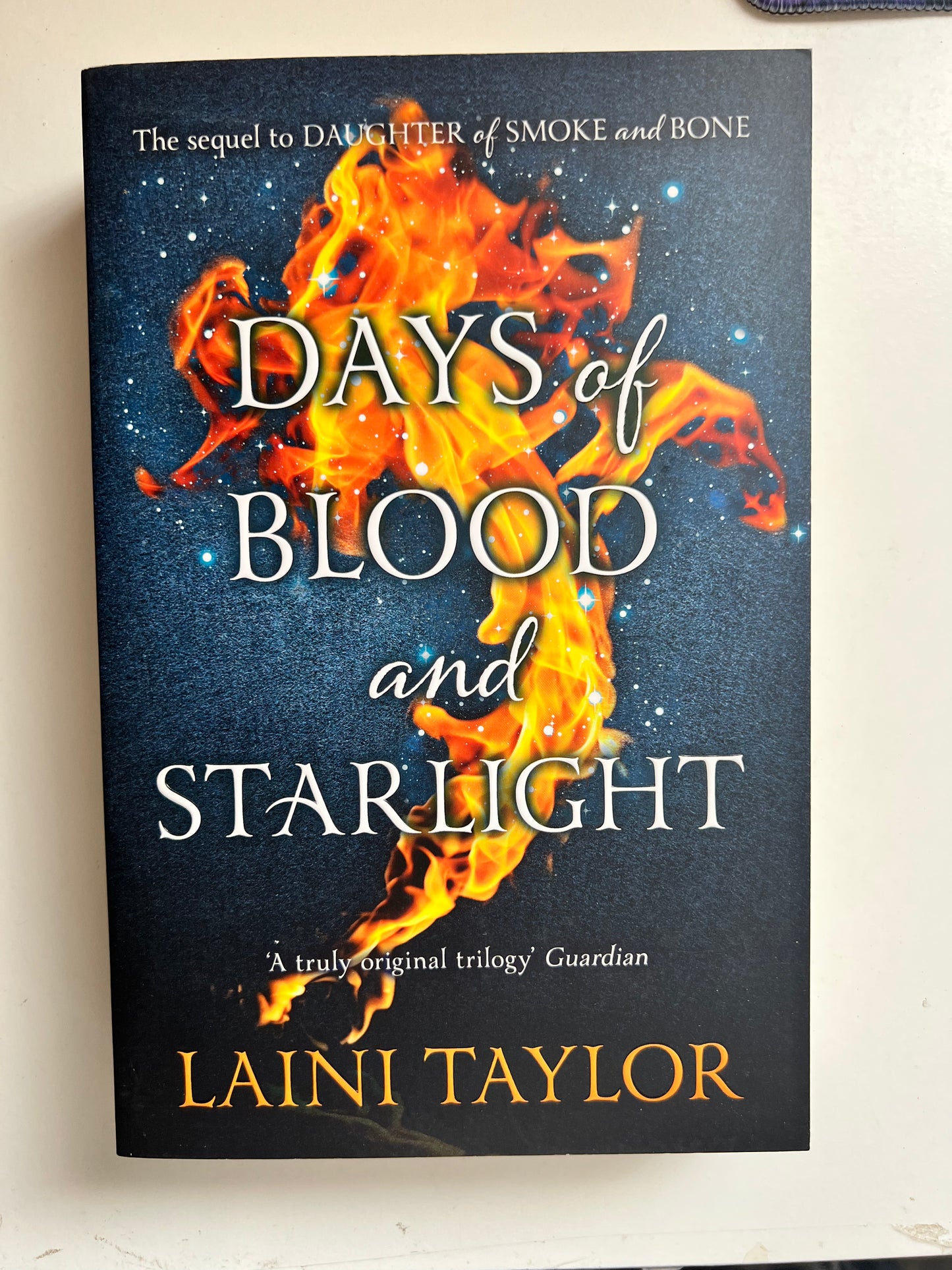 Days of Blood and Starlight by Laini Taylor (Paperback)