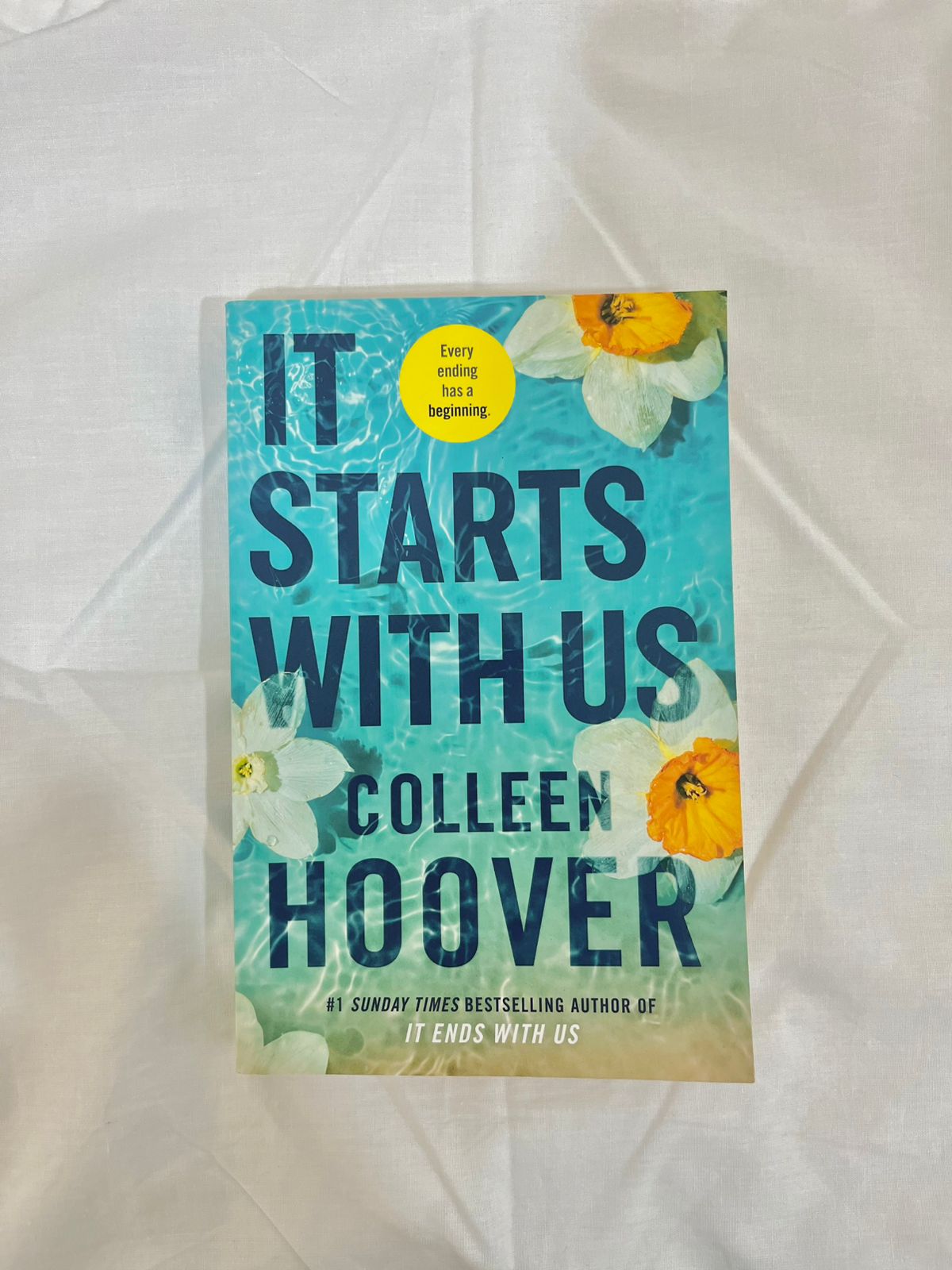 It Starts With Us by Colleen Hoover (Paperback)
