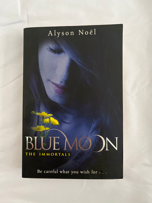 Blue moon by Alyson Noel (Paperback)