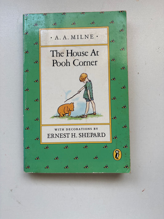The house at Pooh corner by A.A. Milne (Paperback)