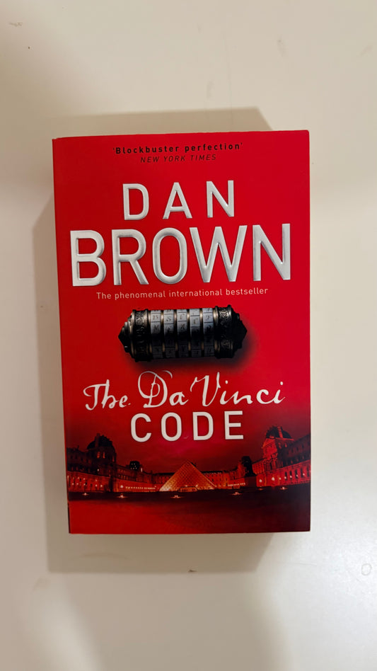 The da Vinci code by Dan Brown (Paperback)