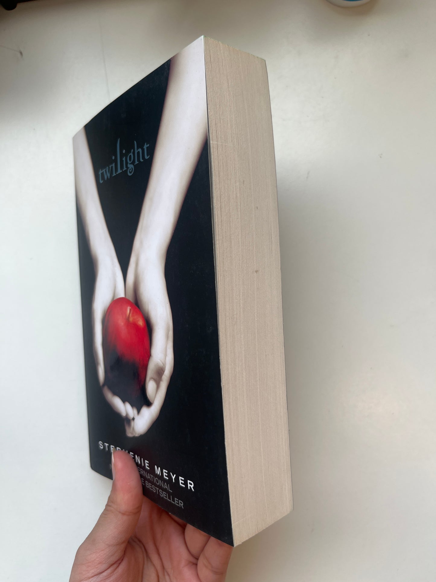 Twilight by Stephanie Meyer (Paperback)