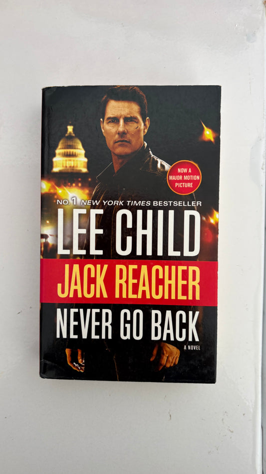 Jack reacher : never go back by Lee child (Paperback)