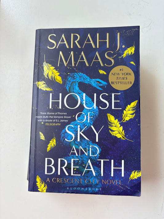 House of Sky And Breath by Sarah J. Mass (Paperback)