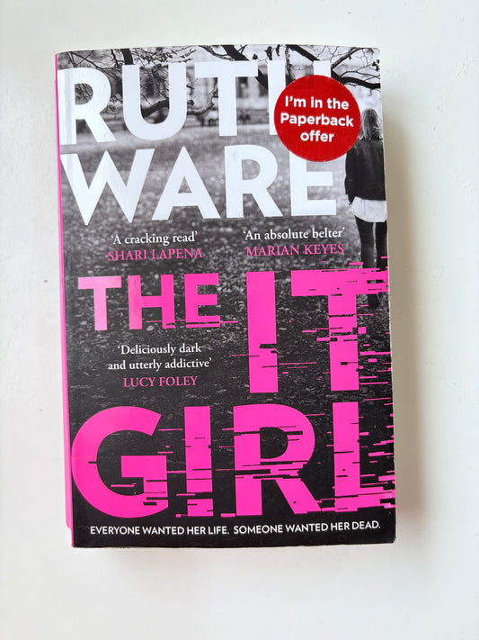 The It Girls By Ruth Ware (Paperback)