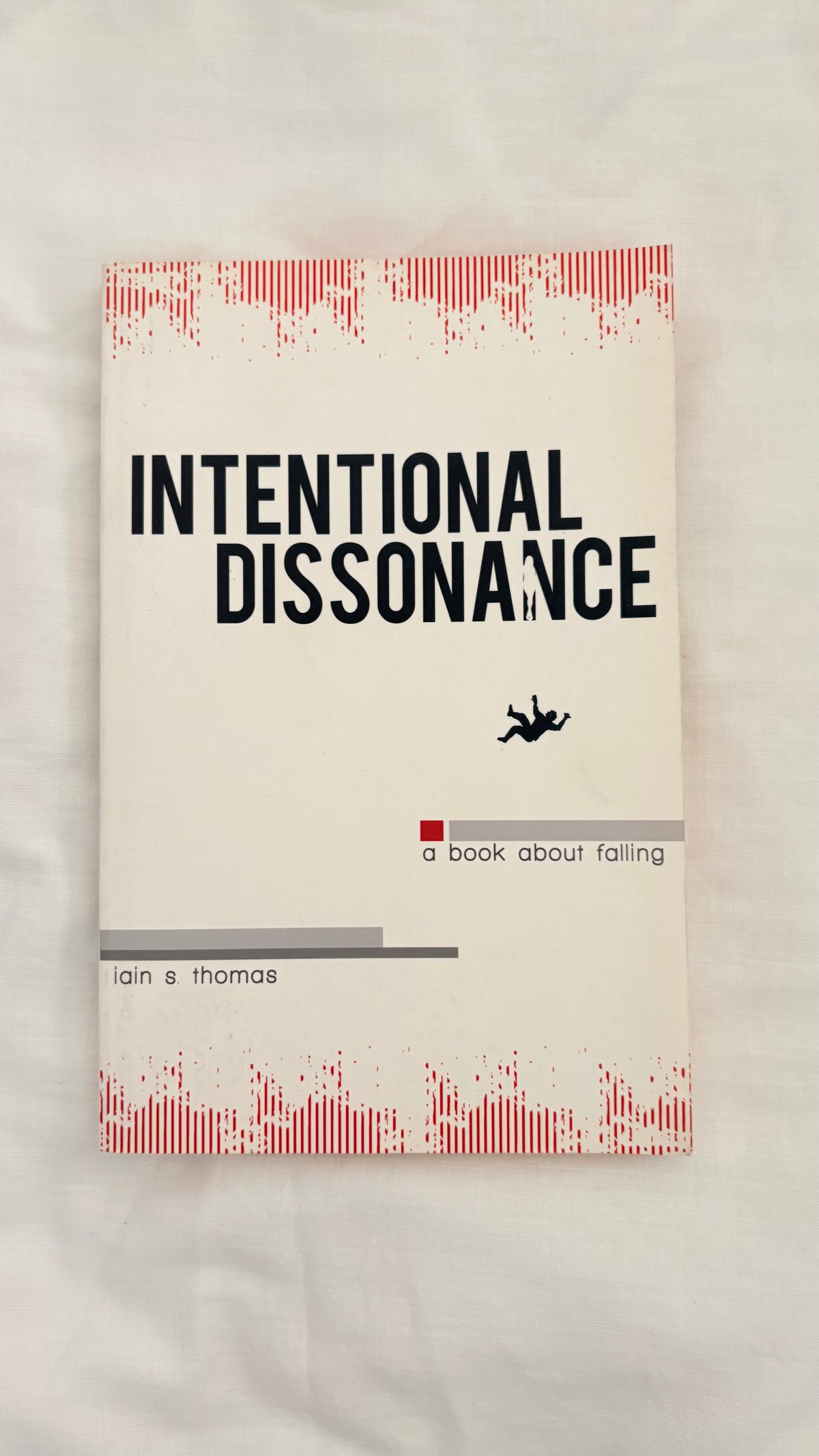 Intentional Dissonance by Iain & Thomas (Paperback)