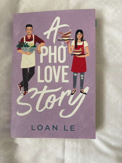 A pho love story by Loan Lee (Paperback)