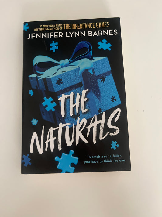 The Naturals by Jennifer Lynn Barnes (Paperback)