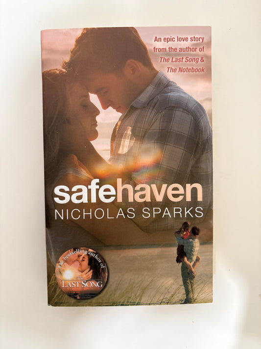 Safe Haven by Nicholas Sparks (Paperback)