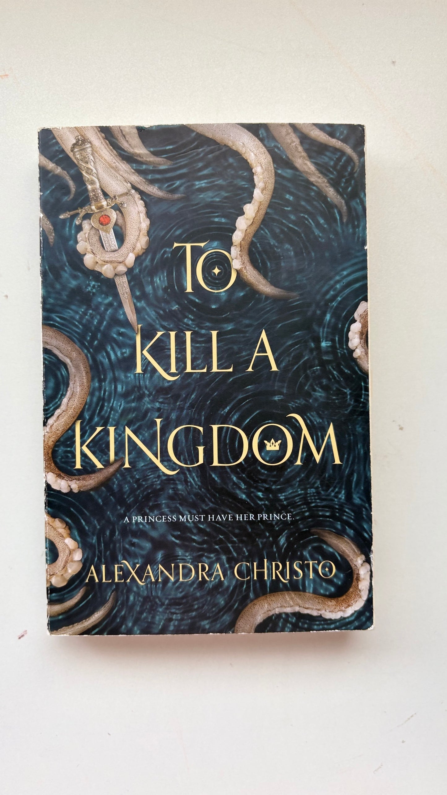 To kill a kingdom by Alexandra Christo (Paperback)