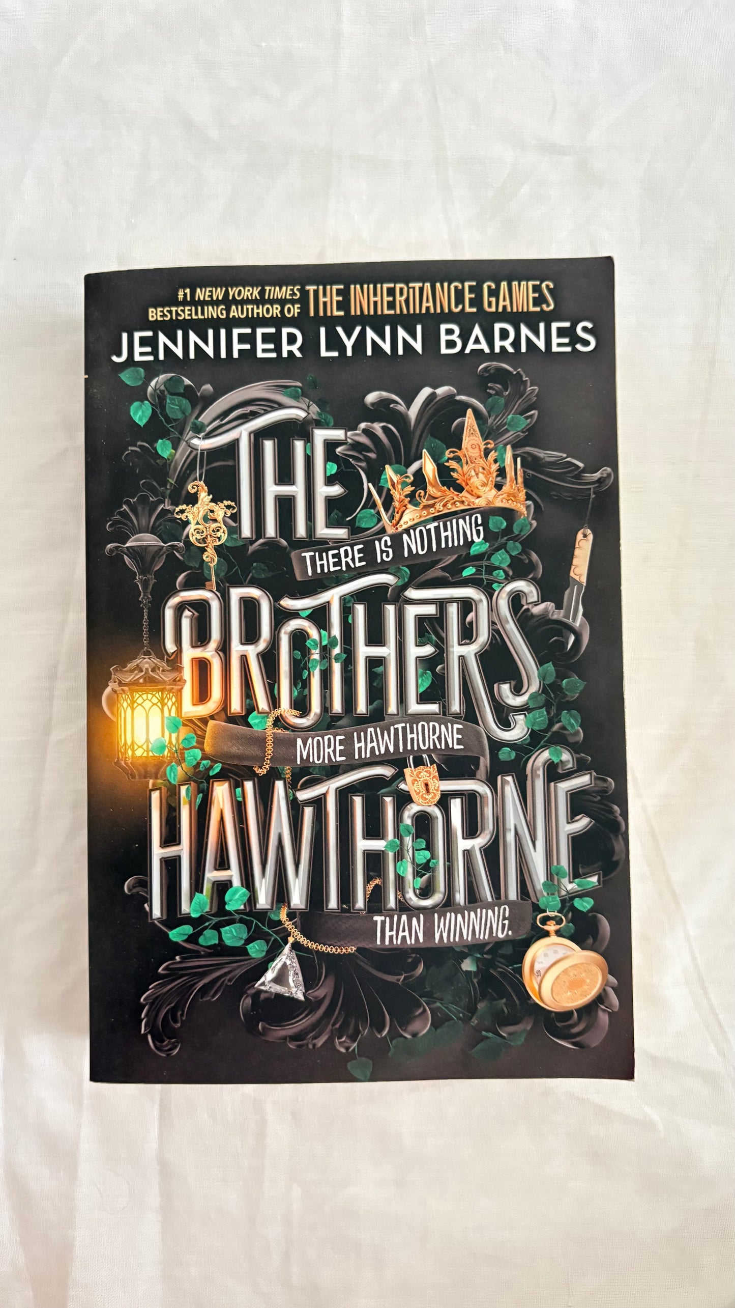 The brothers Hawthorne by Jennifer Lynn Barnes (Paperback)