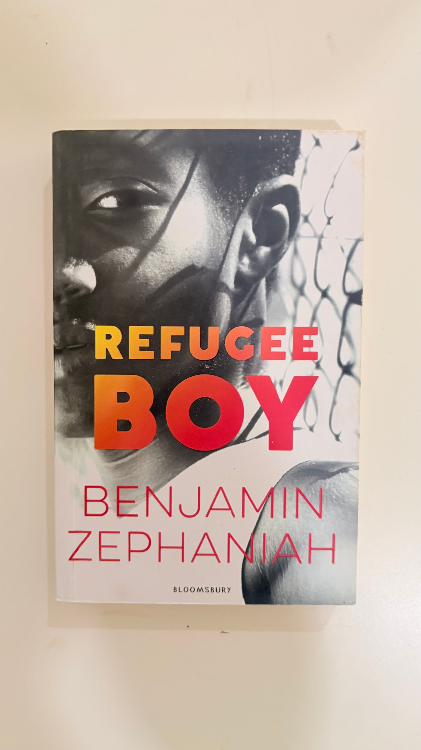 Refugee boy by Benjamin Zephaniah (Paperback)
