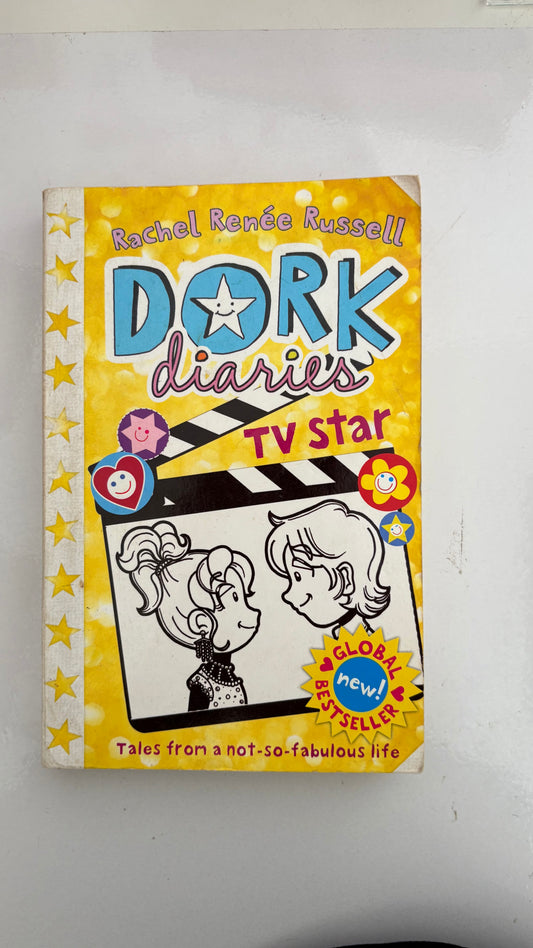 Dork diaries : Tv Star by Rachel Renee (Paperback)