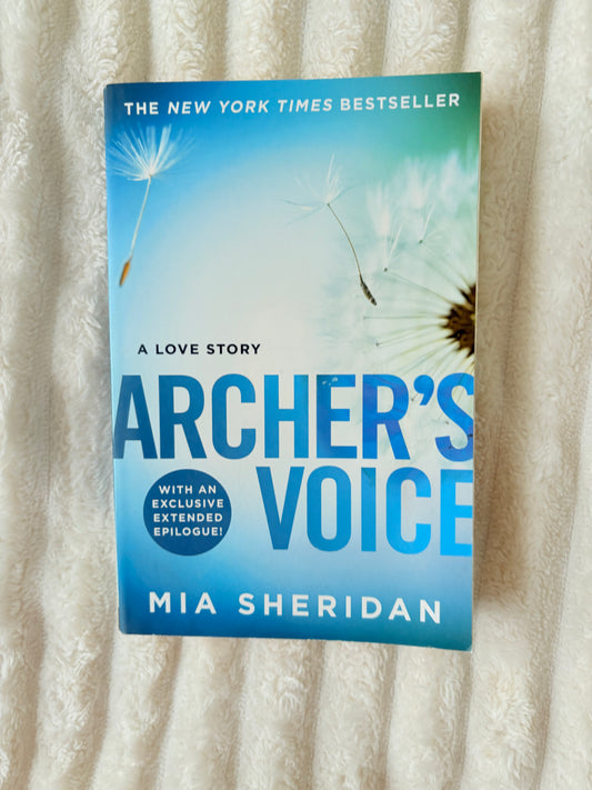 Archers voice by Mia Sheridan (Paperback)