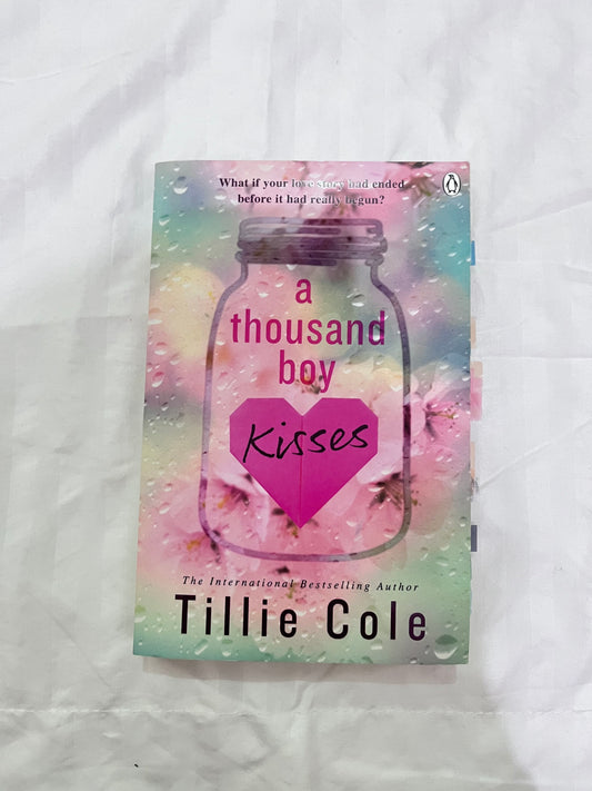 A thousand boy kisses by Tillie Cole (Paperback)