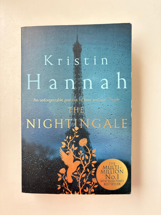 The Nightingale by Kristin Hannah  (Paperback)