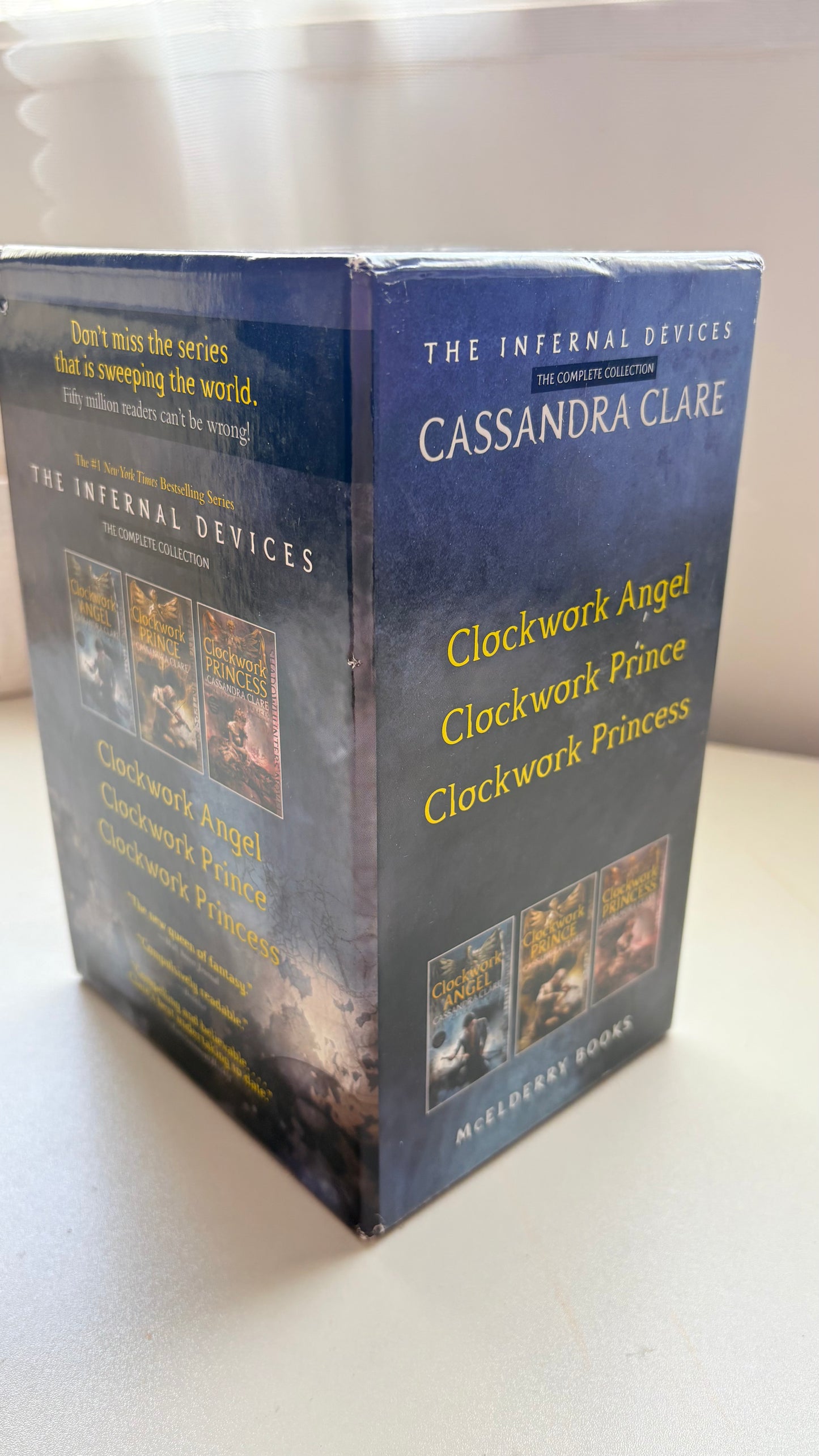 The infernal devices by Cassandra Clare (Paperback)