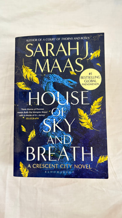 House of sky and breath by Sarah J. Mass (Paperback)