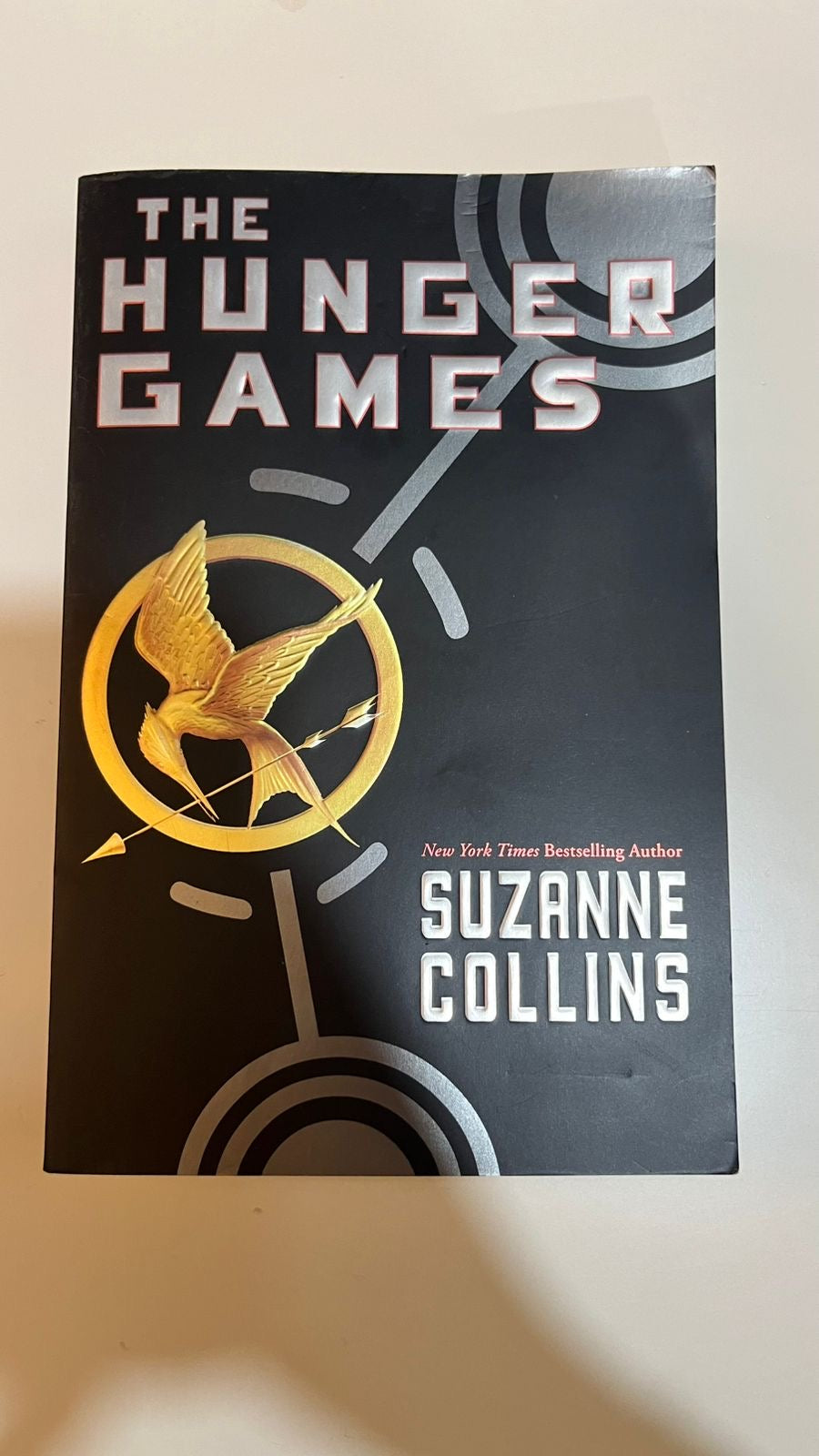 Hunger Games by Suzanne Collins (Paperback)