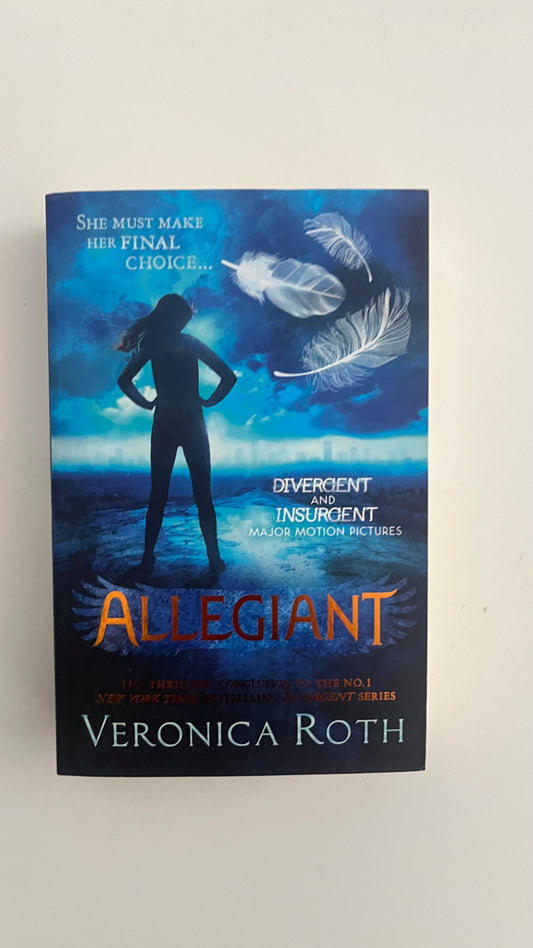 Allegiant by Veronica Roth paperback edition