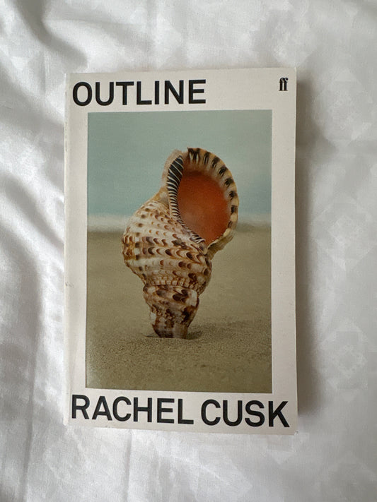 Outline by Rachel Cusk (Paperback)