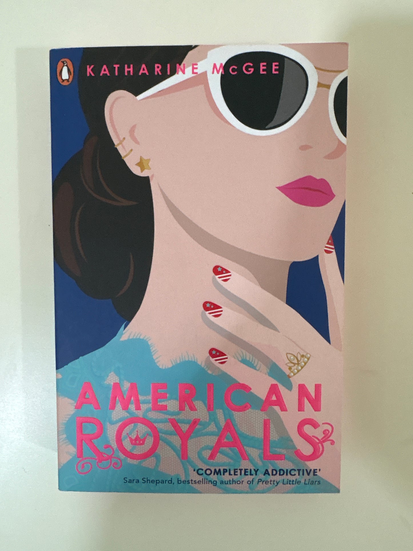 American royals by Katherine McGee (Paperback)