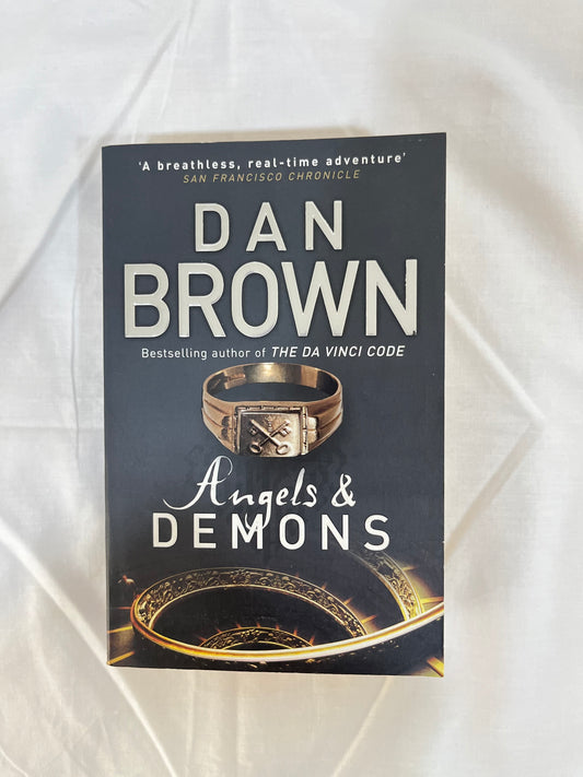 Angels and Demons By Dan Brown (Paperback)