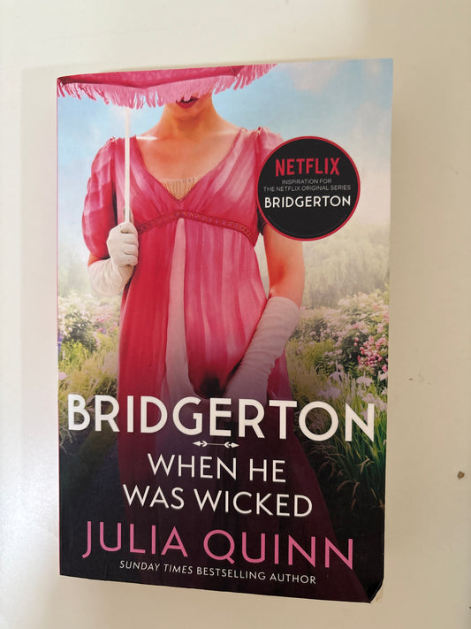 When he was wicked by Julia Quinn (Paperback)