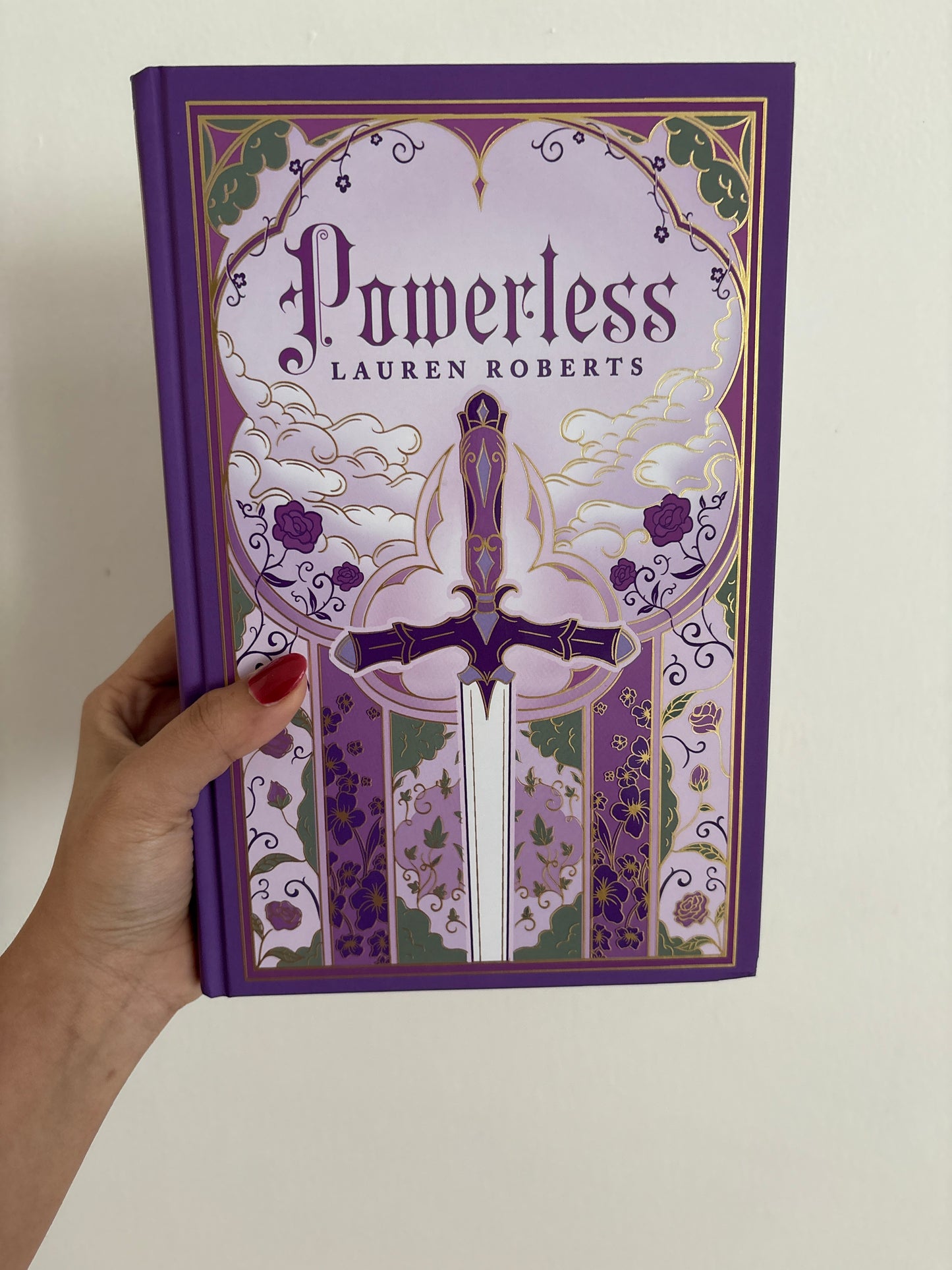 Waterstone edition: Powerless by Lauren Roberts (Hardcover)