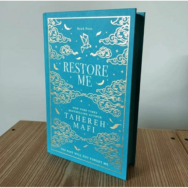 Collector’s Edition of Restore Me by Tahereh Mafi – A stunning hardcover for Shatter Me fans