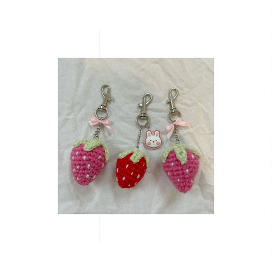 Crochet flower-shaped ring holder with soft pastel petals