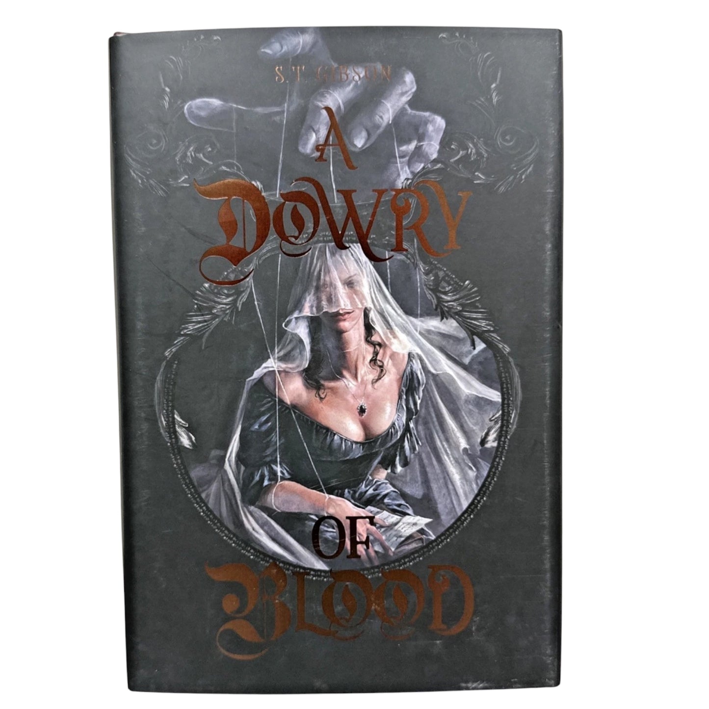 Bookishbox: A dowry of blood by St Gibson (Hardcover)